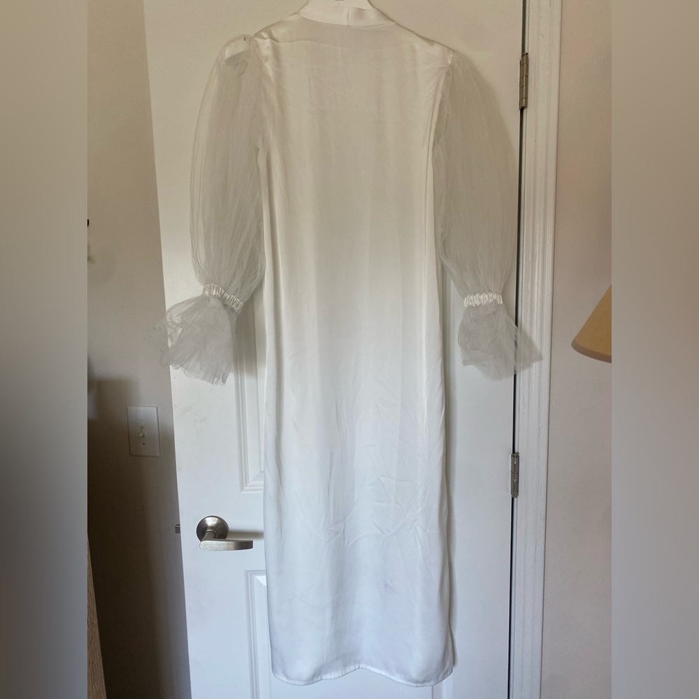 The Robe: Handmade Bridal Robe - Picture 8 of 11